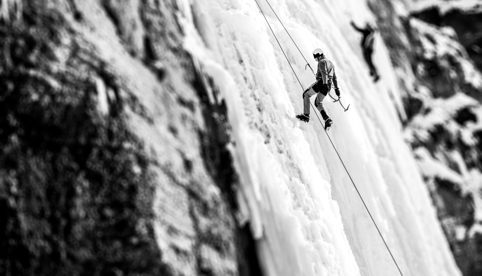 ICE CLIMBING